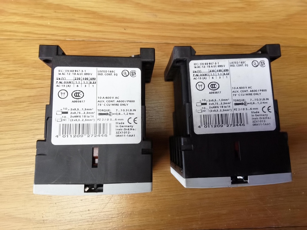 Relé Contator Siemens  3RH1122-1AP00