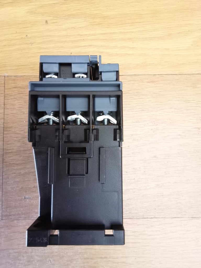 Contactor 230V Siemens 3RT2025-1AP00