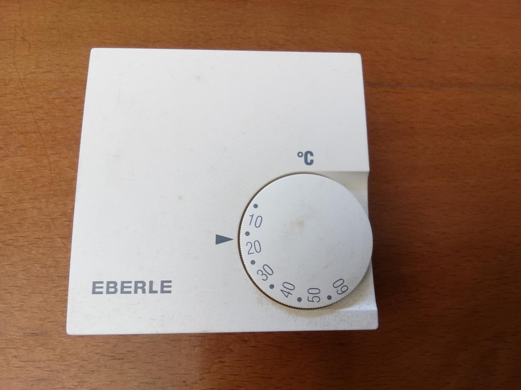 Termostato de temperatura ambiente 5 ... 60 ° C RTR-E 6705