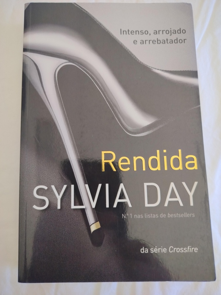Livro Rendida - Sylvia Day